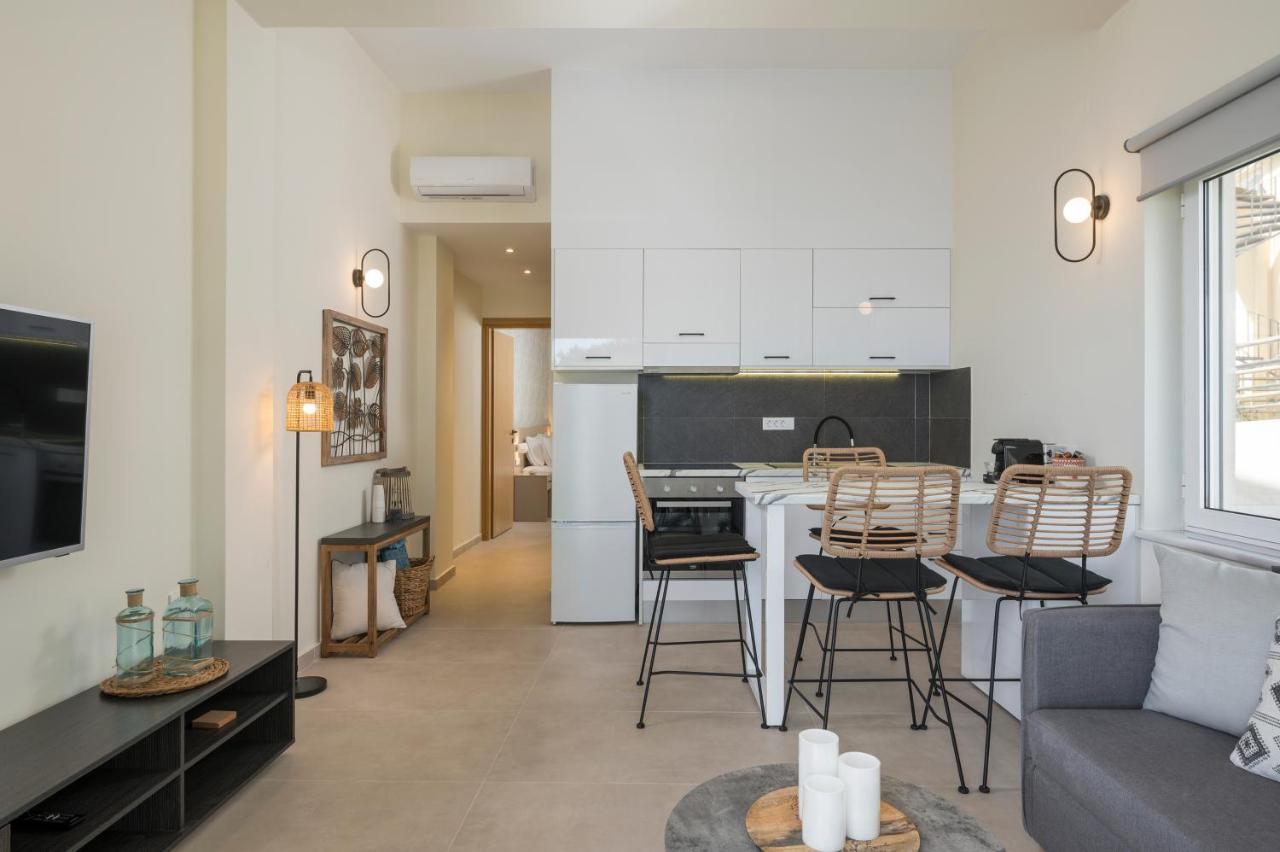 Kolymbari Sea Front Cozy Apartments Экстерьер фото