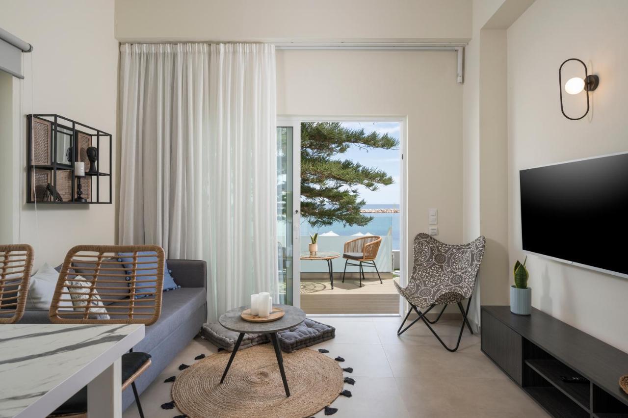 Kolymbari Sea Front Cozy Apartments Экстерьер фото